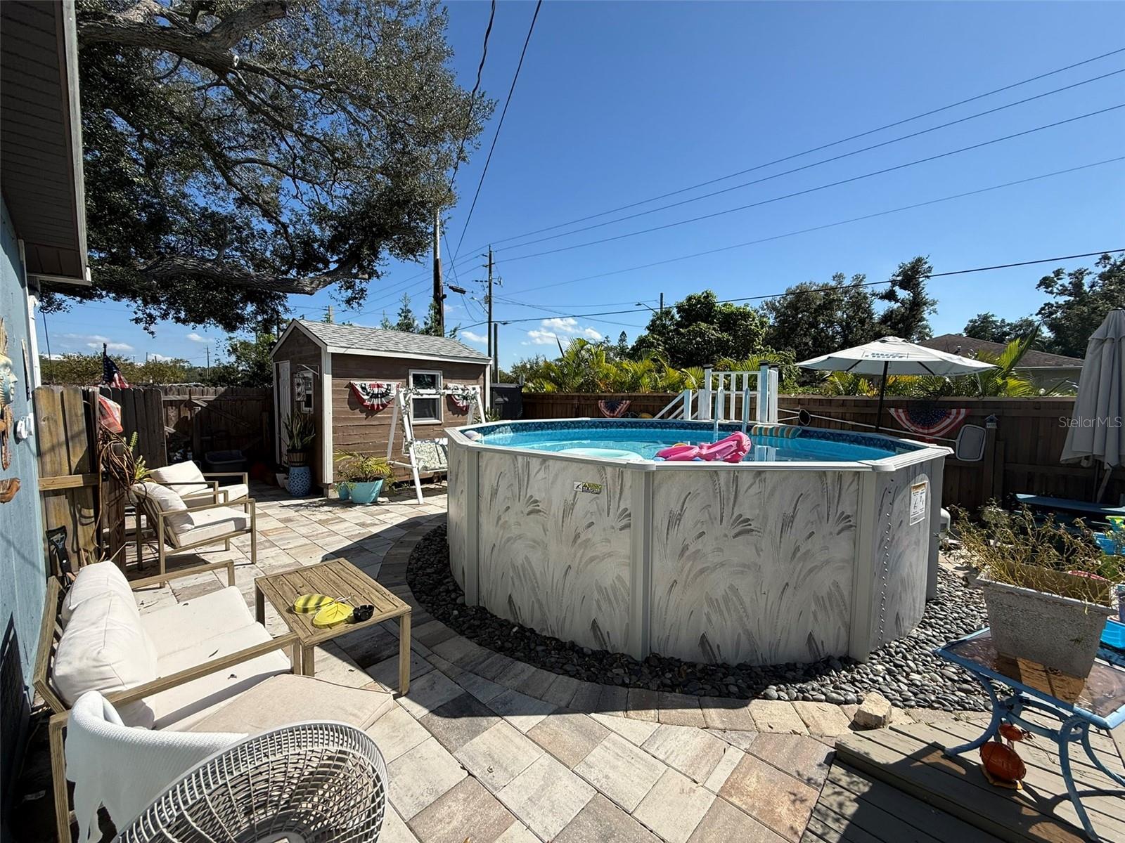 ROSEDALE MANOR - Residential