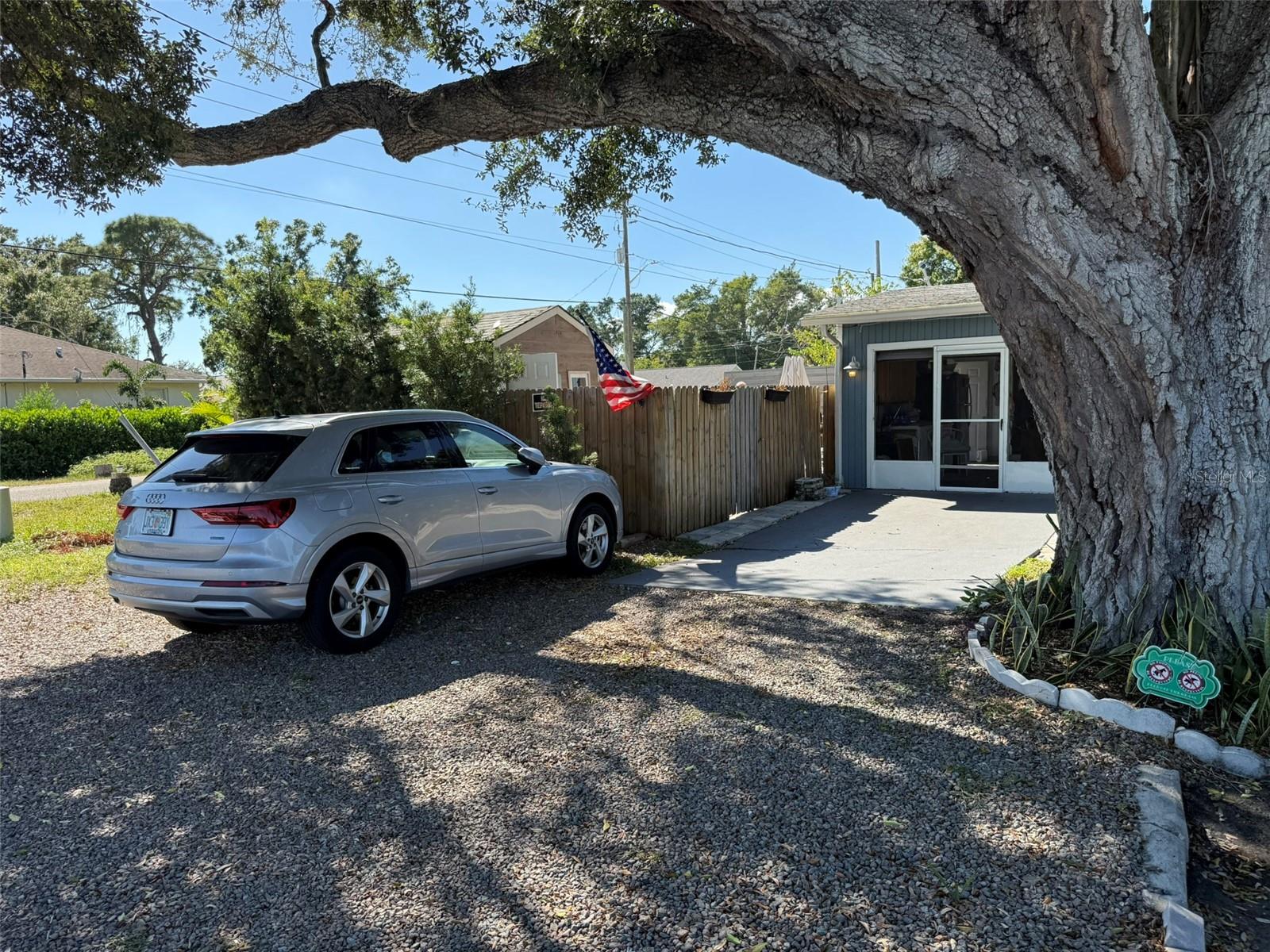 ROSEDALE MANOR - Residential