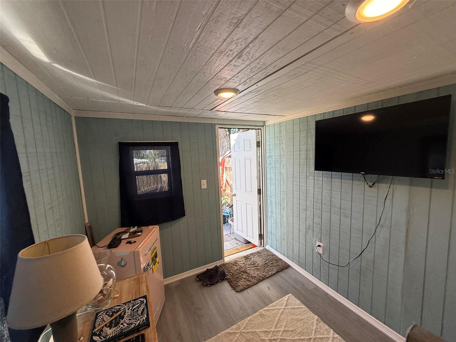 ROSEDALE MANOR - Residential