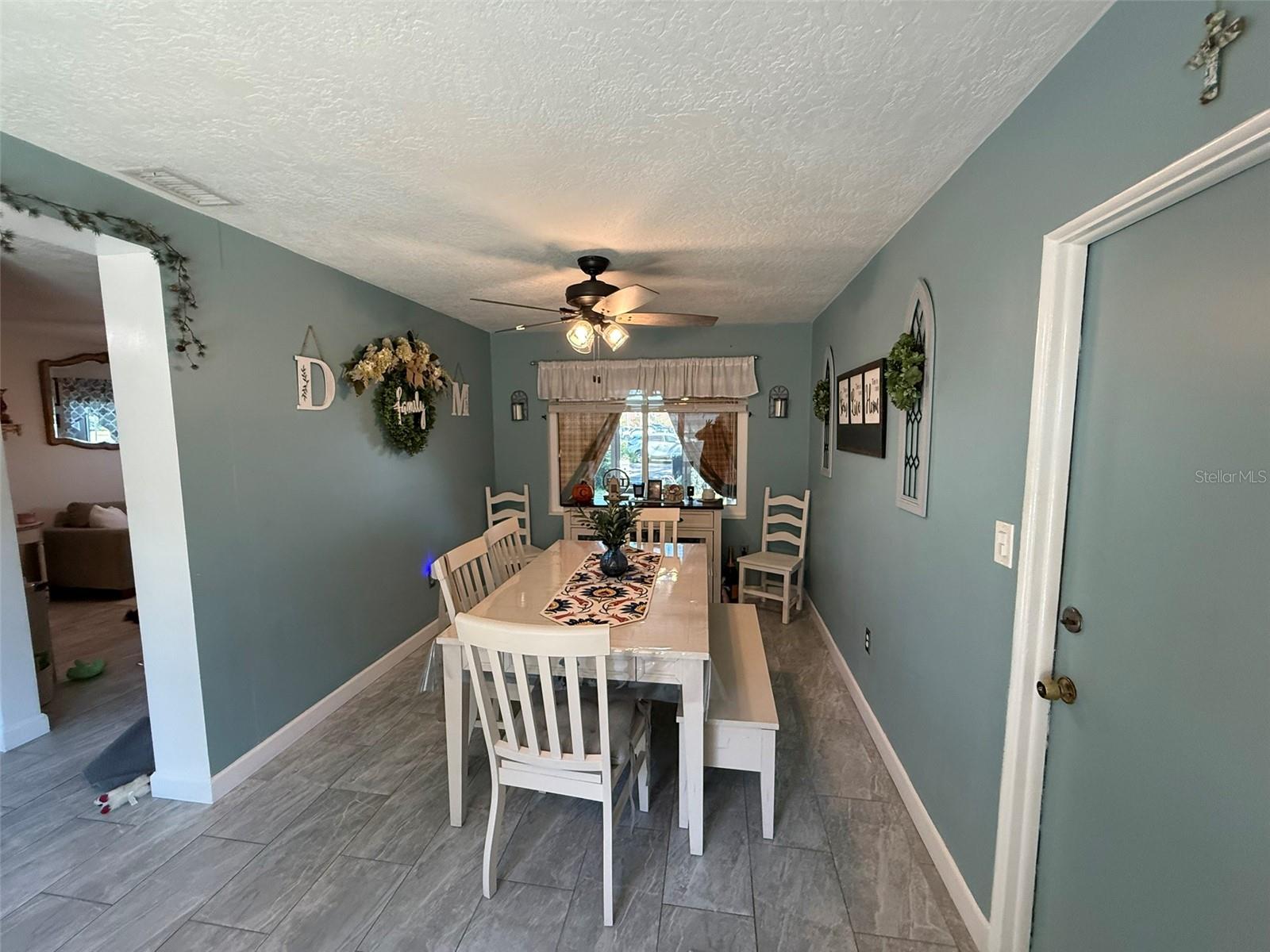 ROSEDALE MANOR - Residential