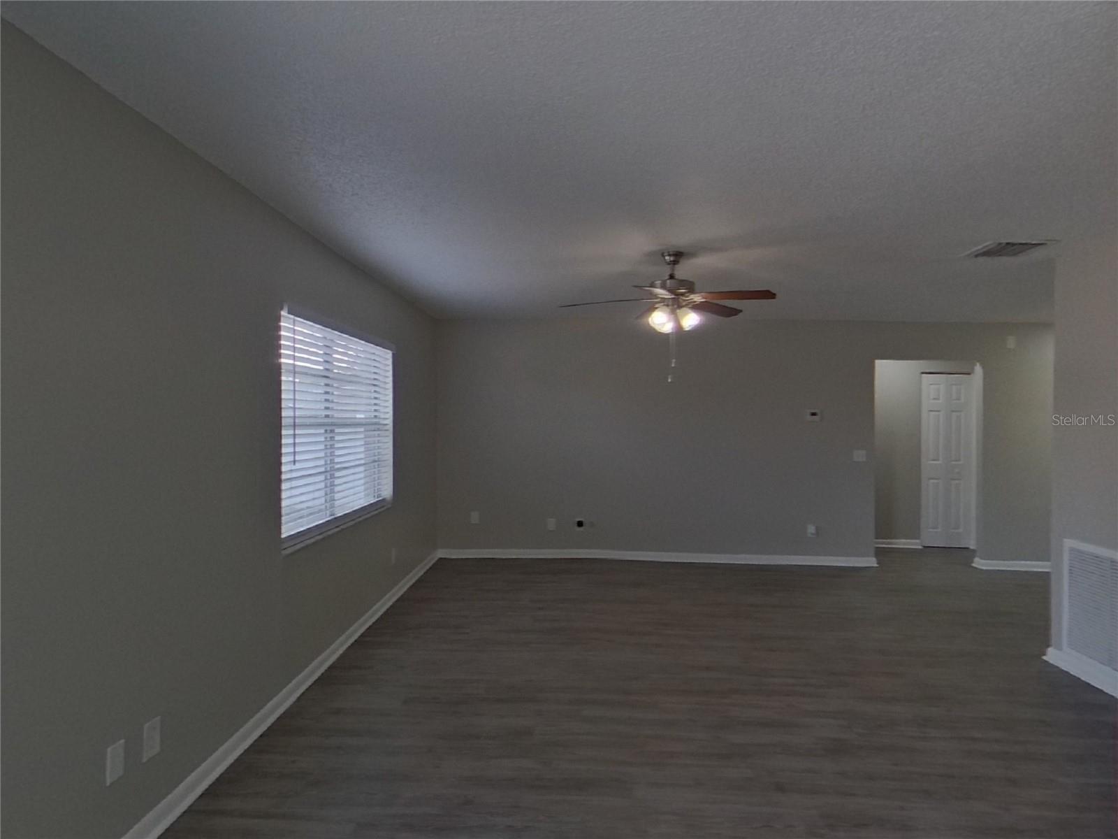 VALRICO MANOR UNIT 2 - Residential Lease