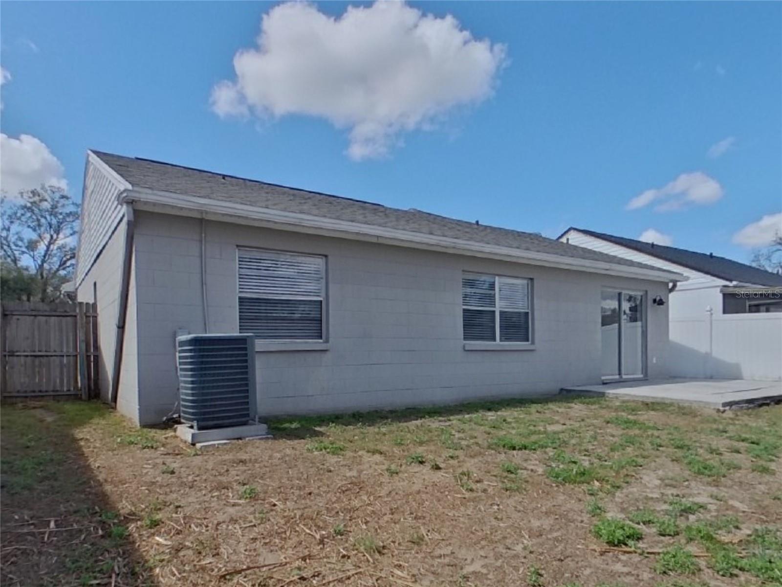 VALRICO MANOR UNIT 2 - Residential Lease