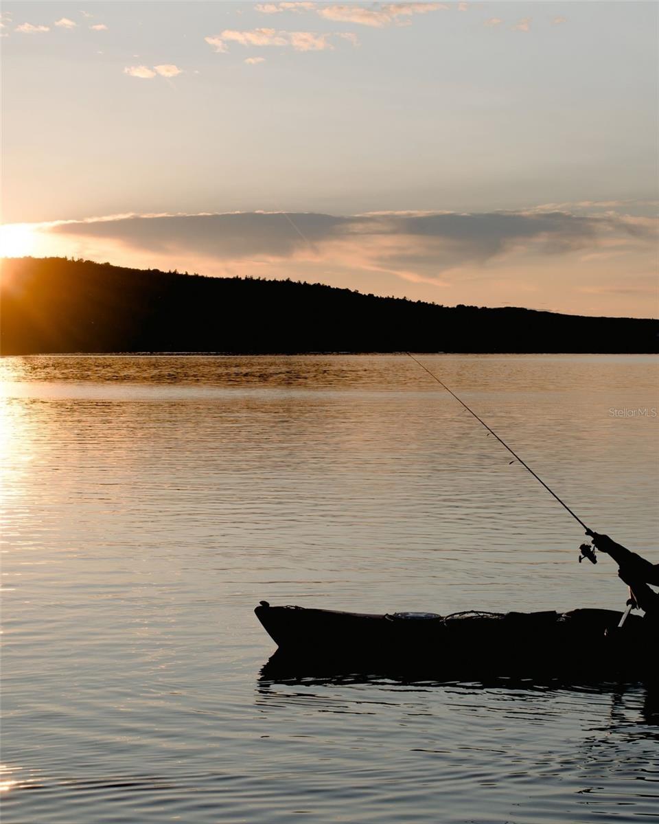 COMPASS LAKE HILLS - Land