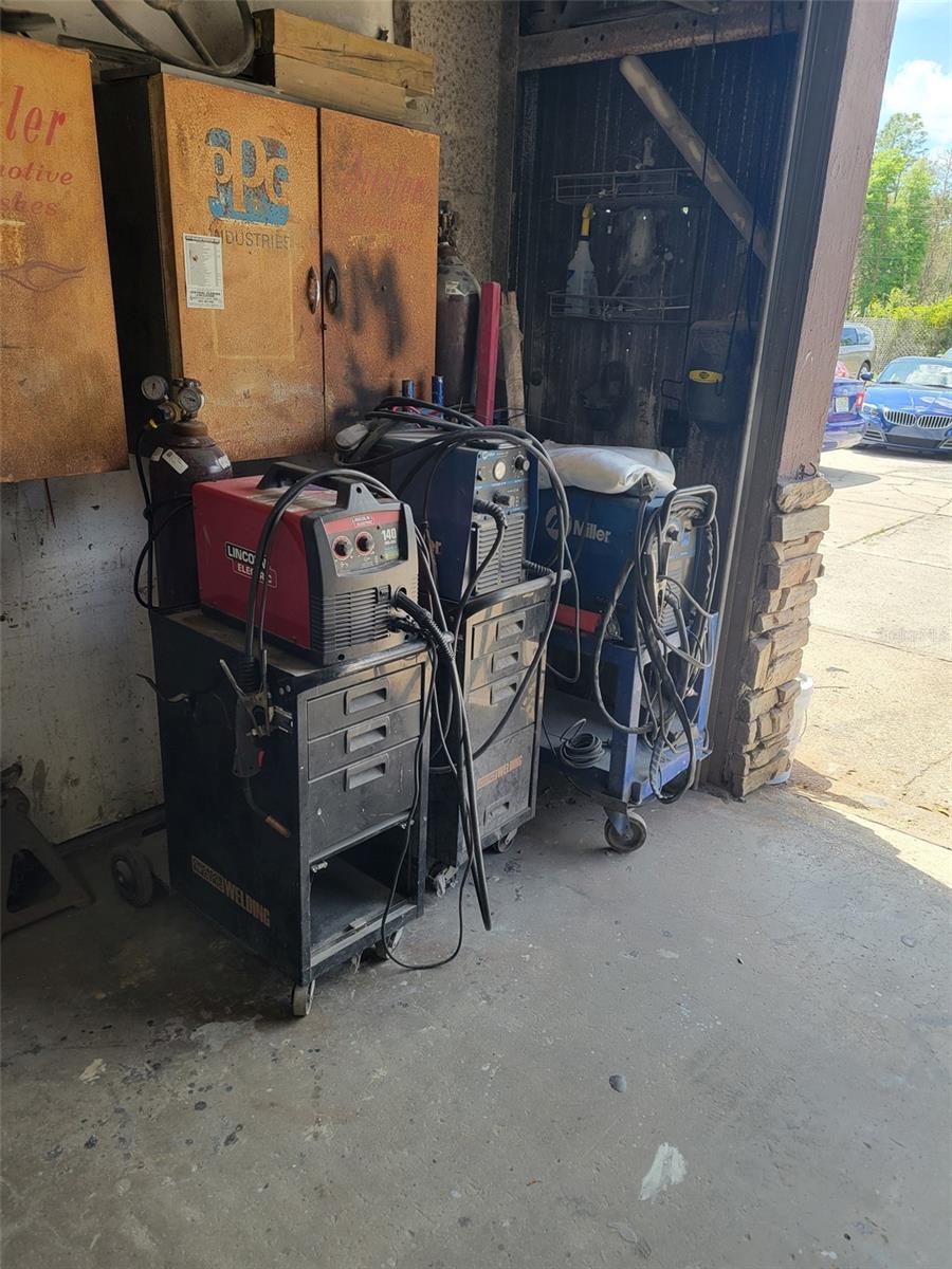 CENTRAL FLR COLLISION - Commercial Sale