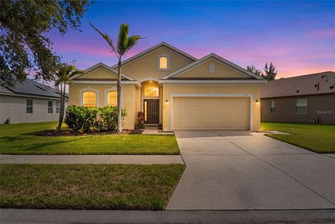 Photo of 12720 Whitney Meadow Way, Riverview, FL 33578 (MLS # TB8527933)