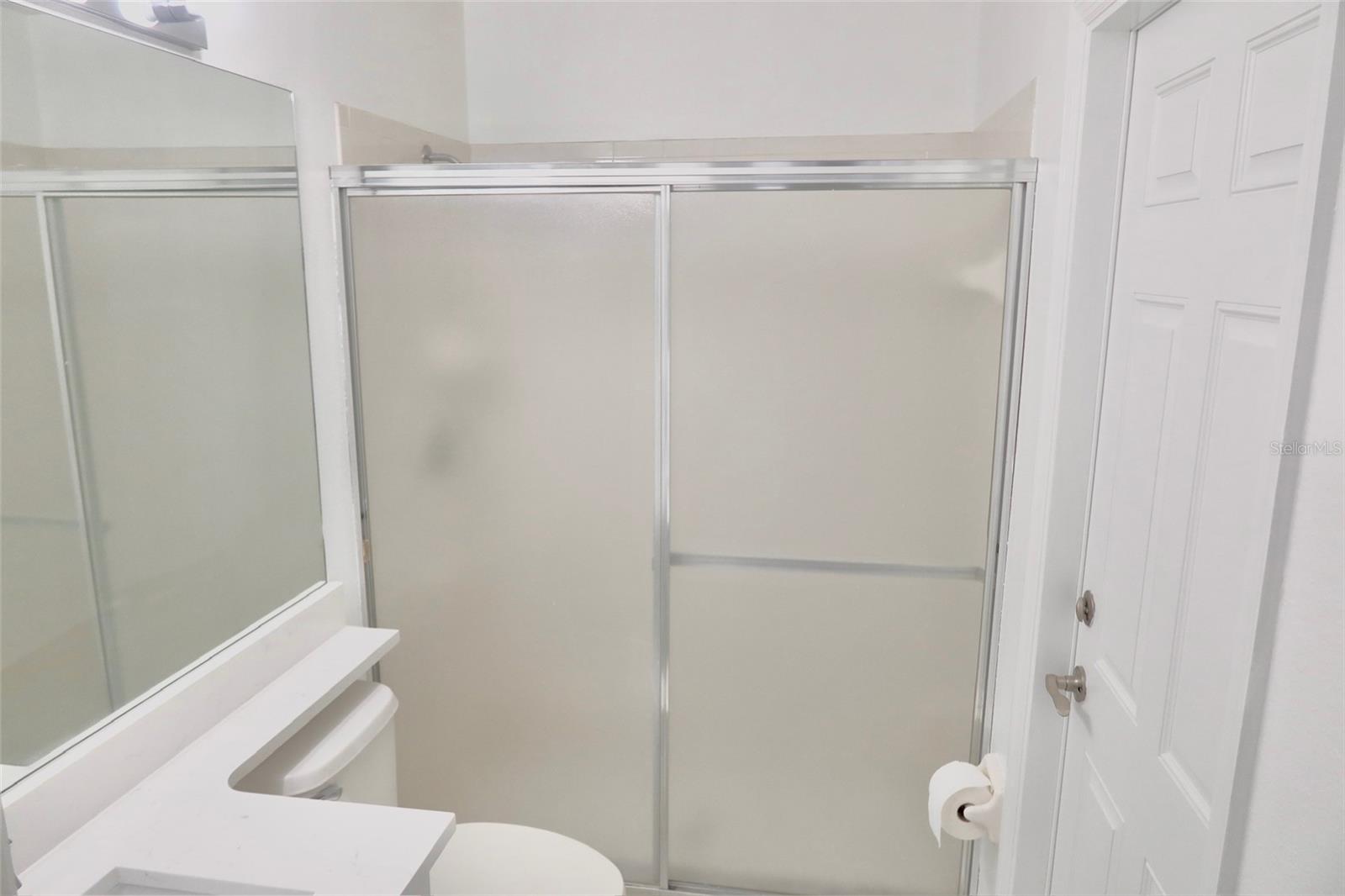 SAND LAKE COVE PH 02 - Residential Lease