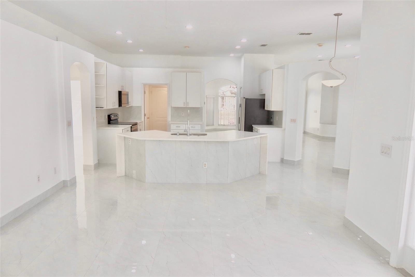 SAND LAKE COVE PH 02 - Residential Lease