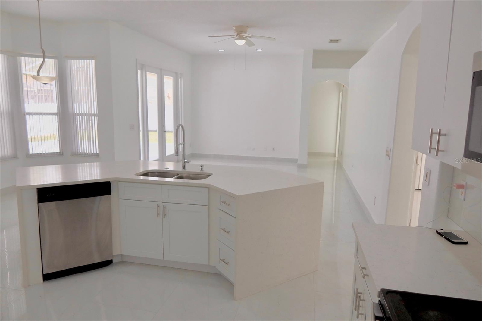 SAND LAKE COVE PH 02 - Residential Lease