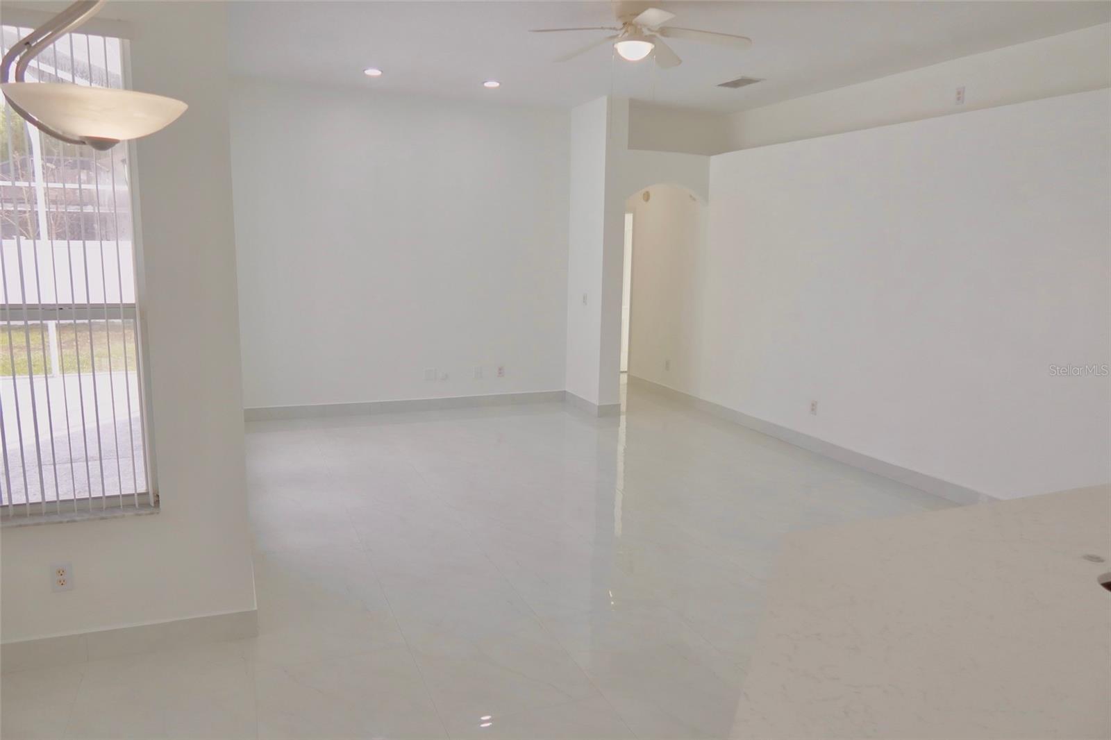 SAND LAKE COVE PH 02 - Residential Lease