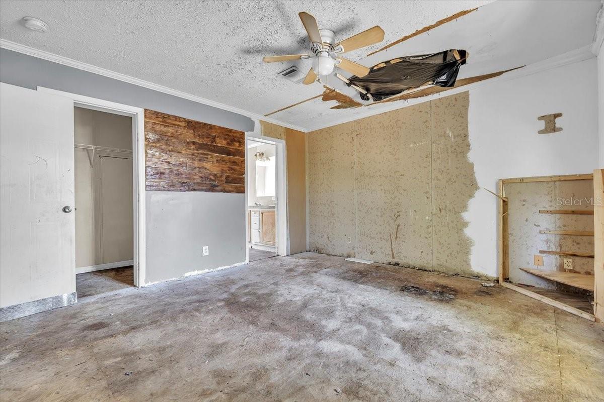 PINECREST - Residential