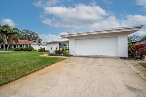 A home in SEMINOLE