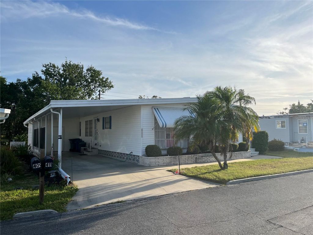 Photo of 411 Cervina Drive N #493, Venice, FL 34285 (MLS # N6138550)