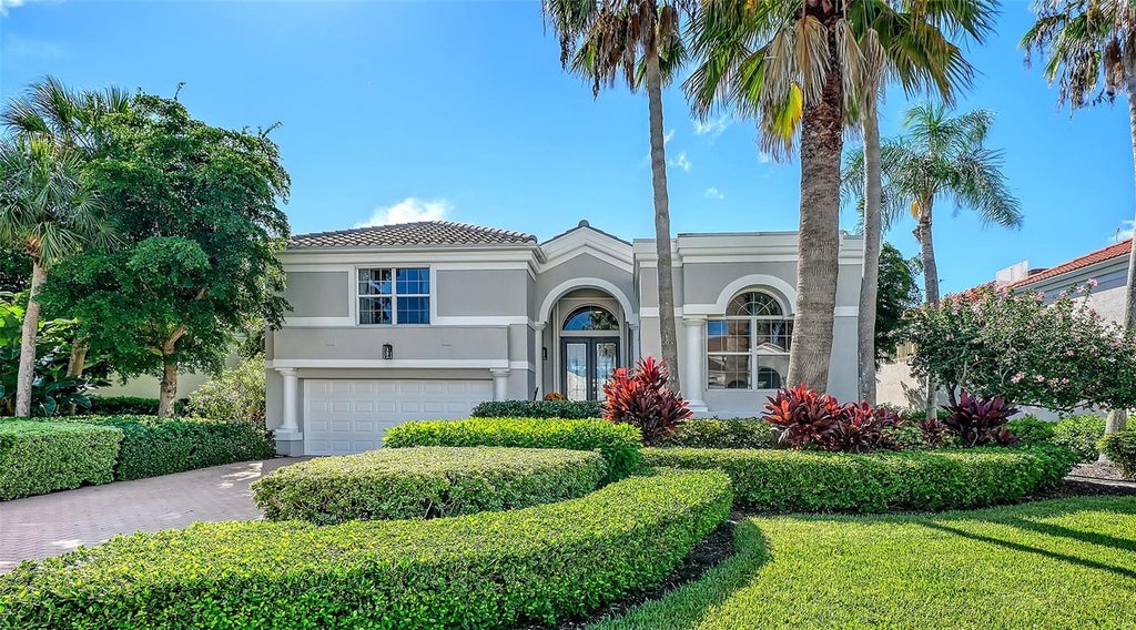 Photo of 3617 Fair Oaks Place, Longboat Key, FL 34228 (MLS # A4706856)