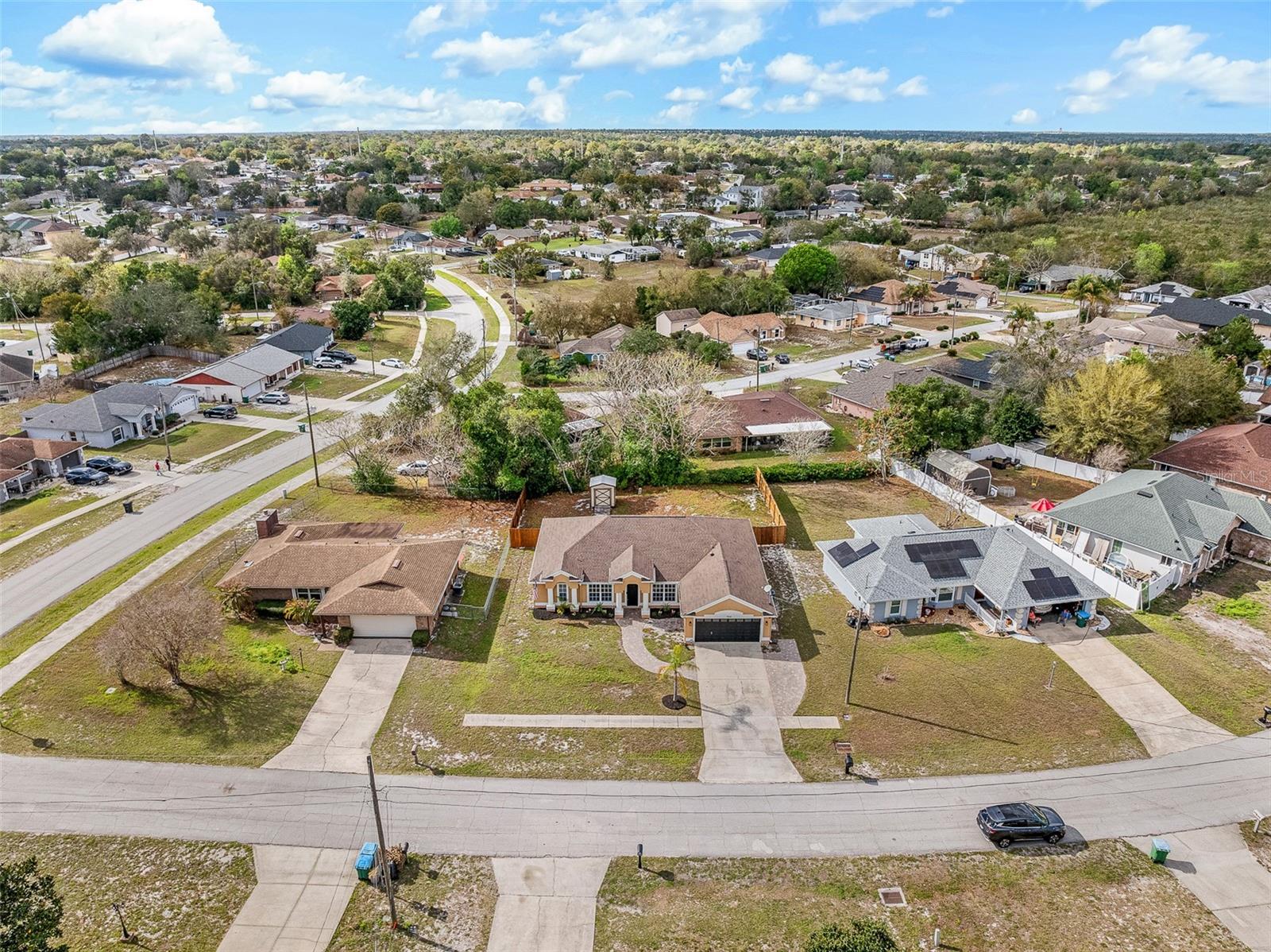 DELTONA LAKES UNIT 15 - Residential