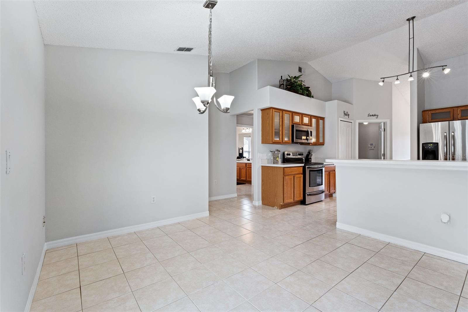 DELTONA LAKES UNIT 15 - Residential
