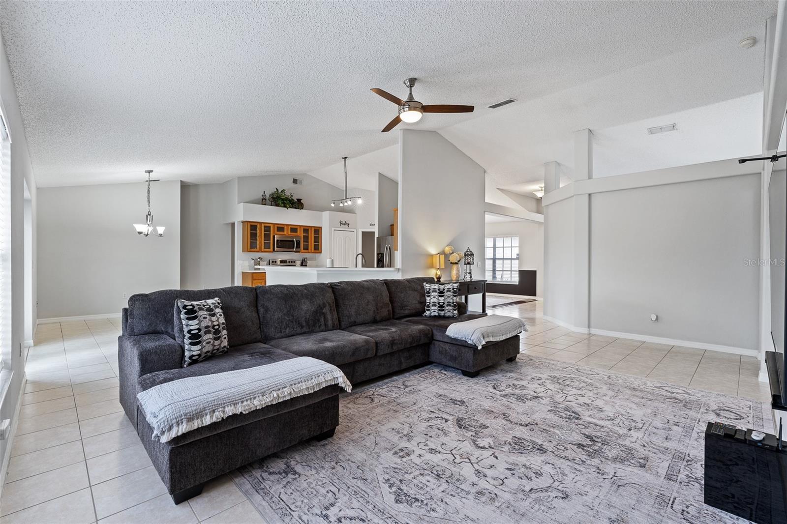 DELTONA LAKES UNIT 15 - Residential