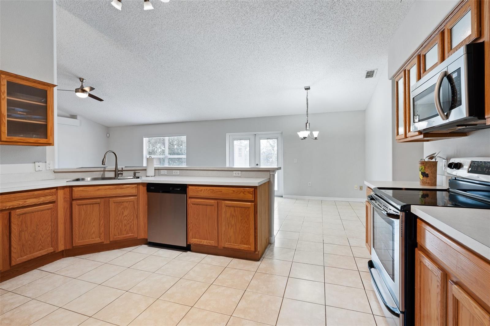 DELTONA LAKES UNIT 15 - Residential