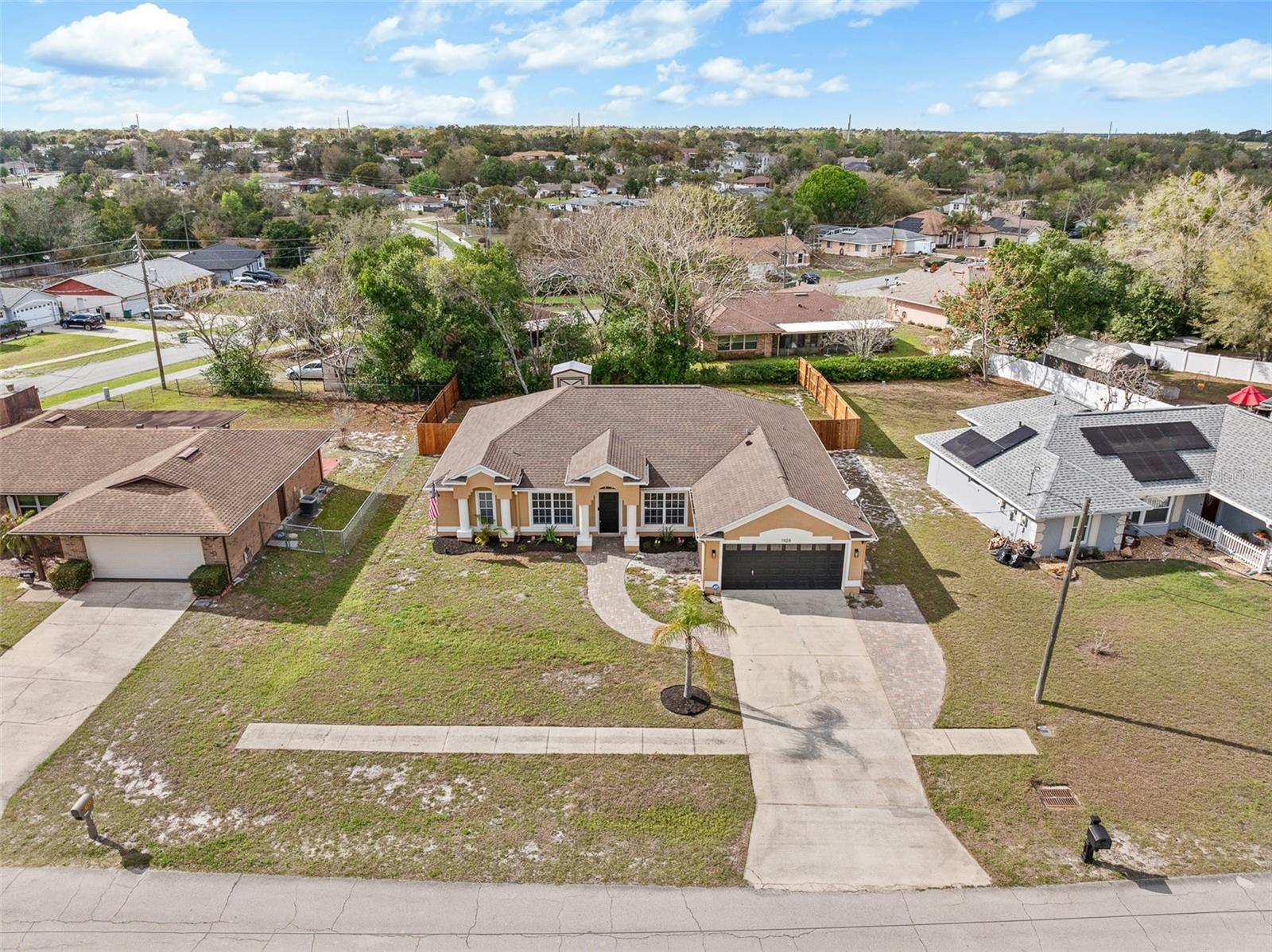 DELTONA LAKES UNIT 15 - Residential