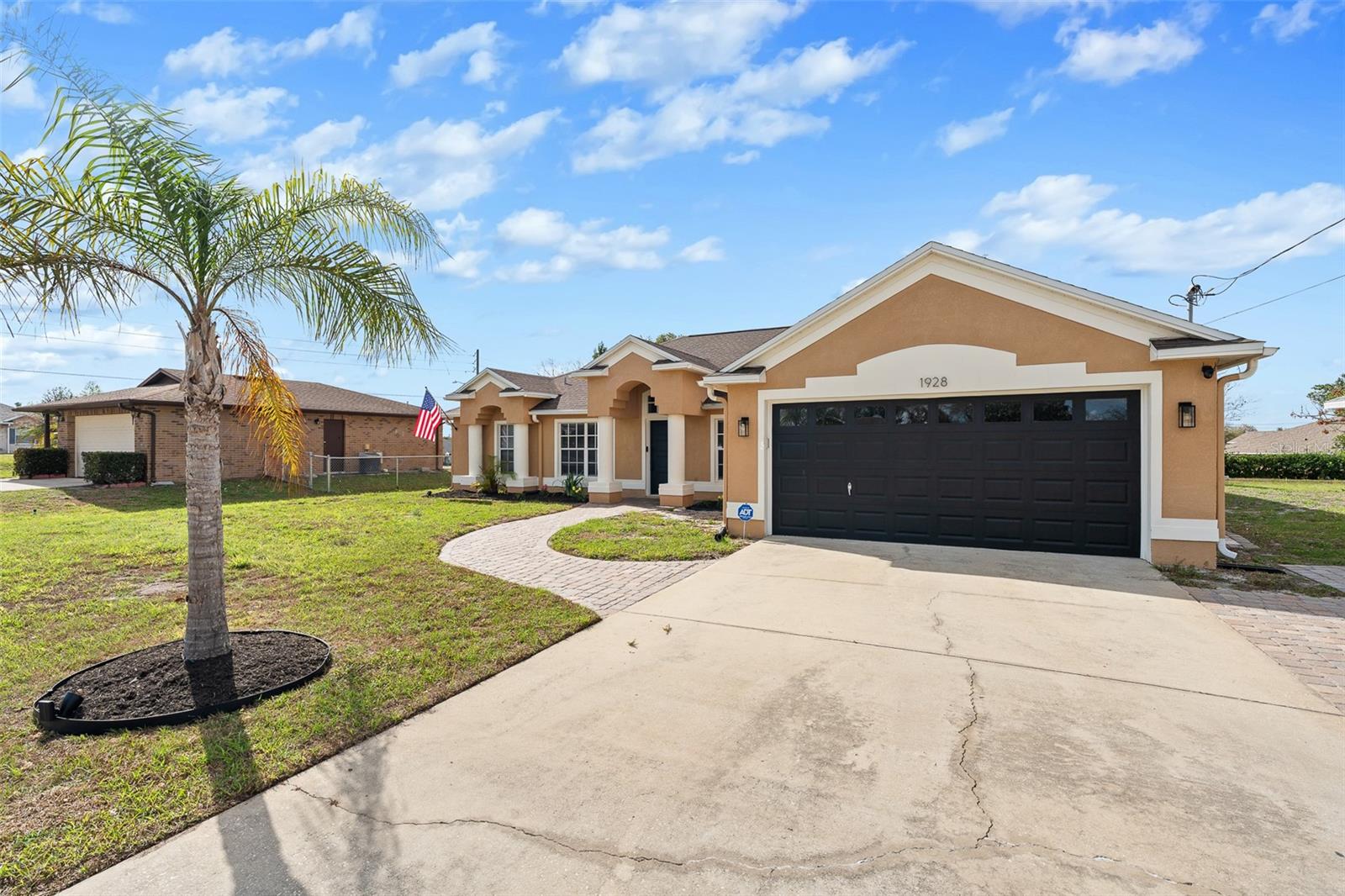 DELTONA LAKES UNIT 15 - Residential