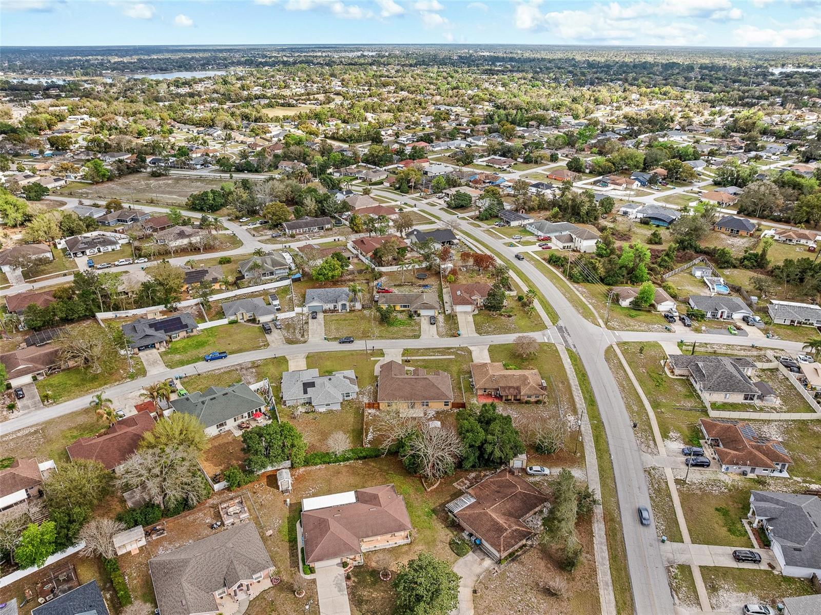 DELTONA LAKES UNIT 15 - Residential