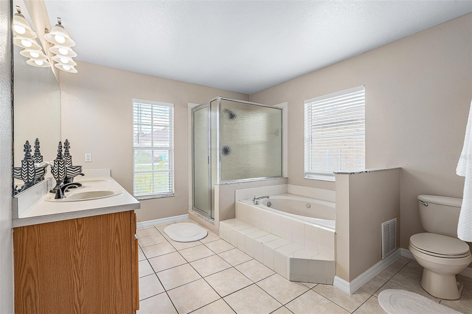 DELTONA LAKES UNIT 15 - Residential