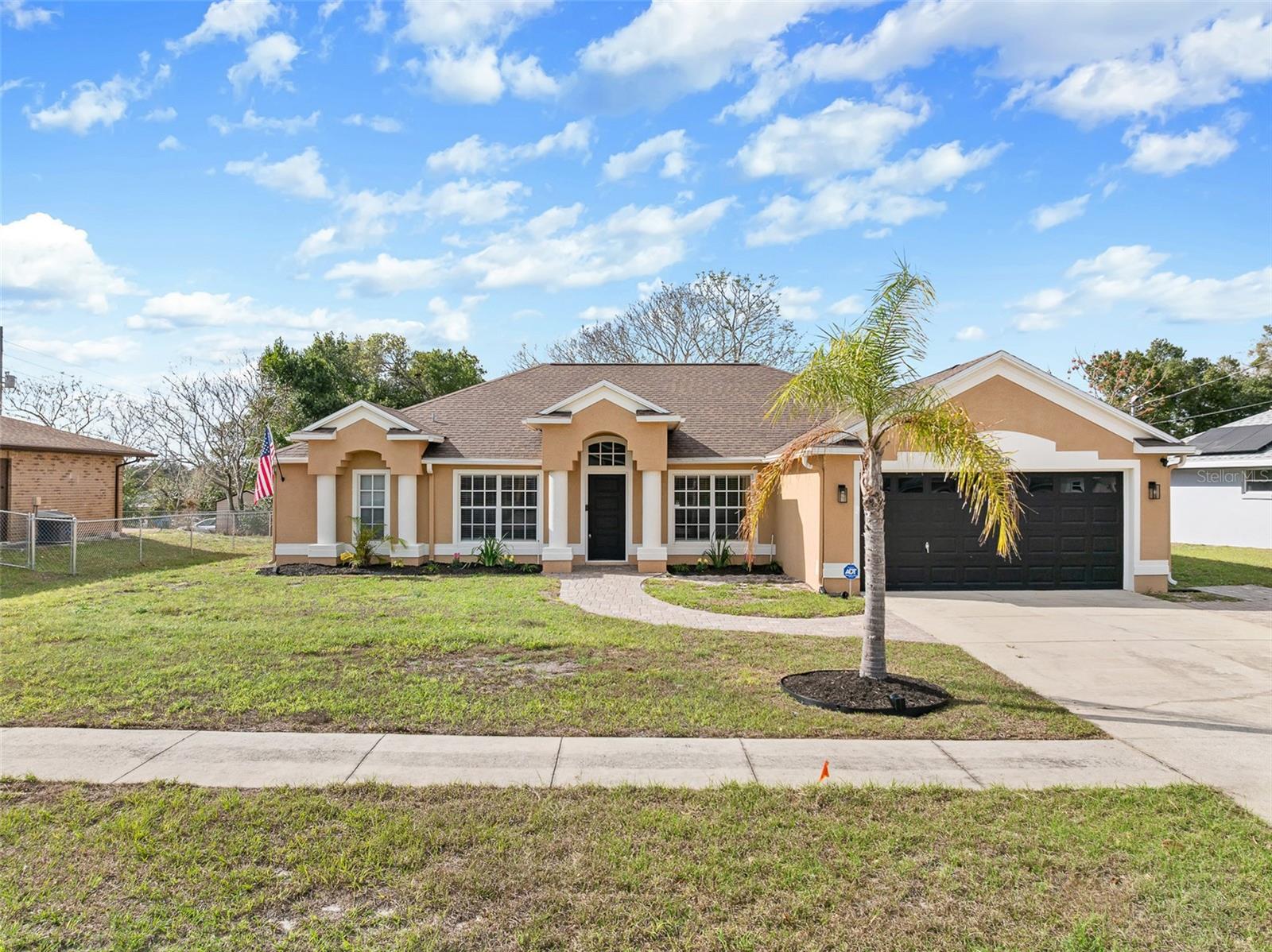 DELTONA LAKES UNIT 15 - Residential