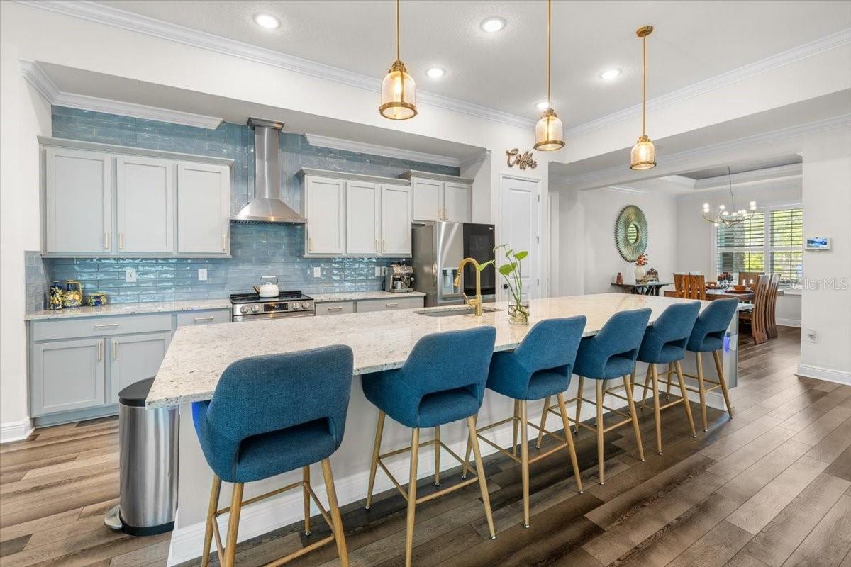 7 BELLIS COURT