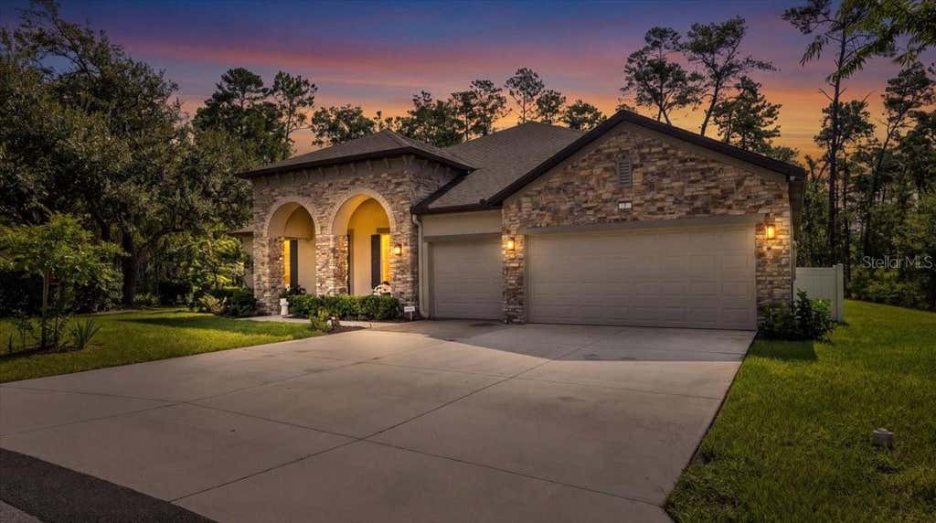 Photo of 7 Bellis Court, Homosassa, FL 34446 (MLS # W7888808)