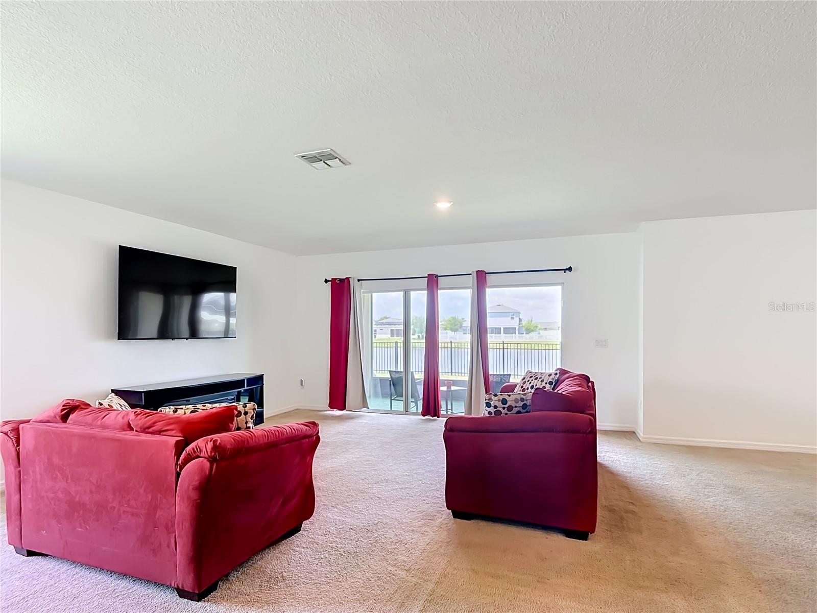 FIELDSTONE AT CYPRESS WOODS - Residential