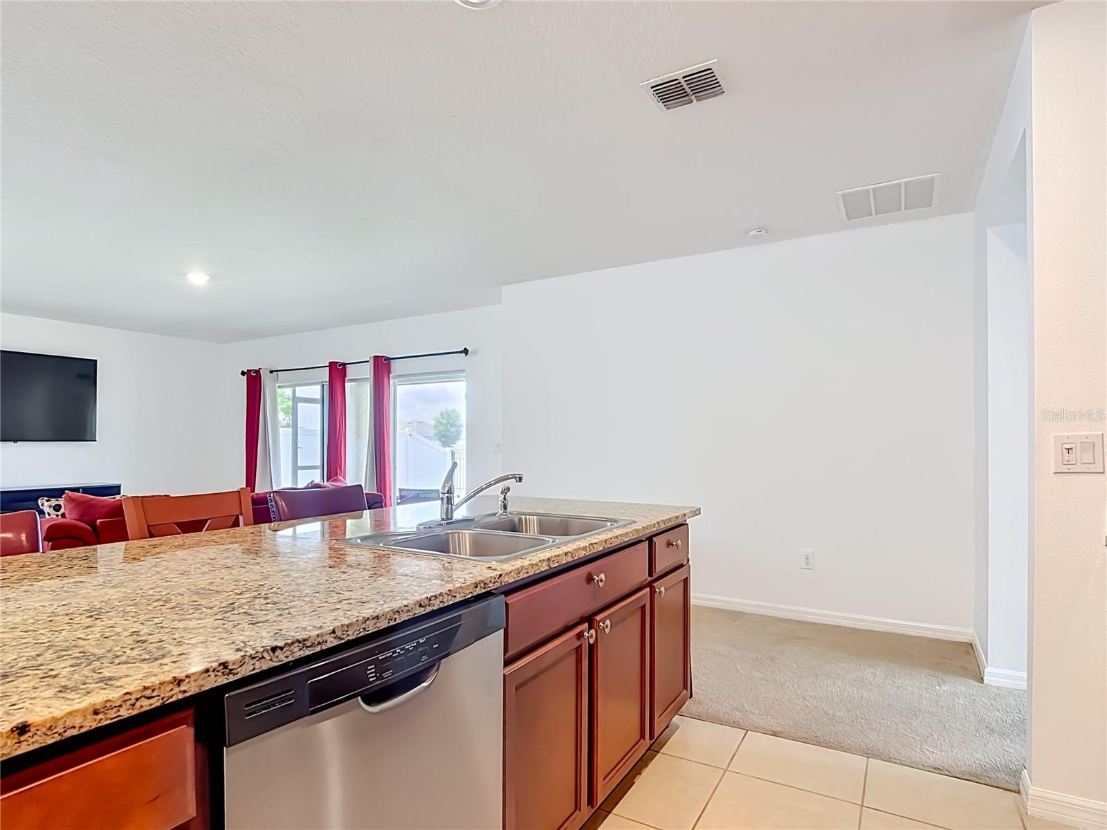 FIELDSTONE AT CYPRESS WOODS - Residential