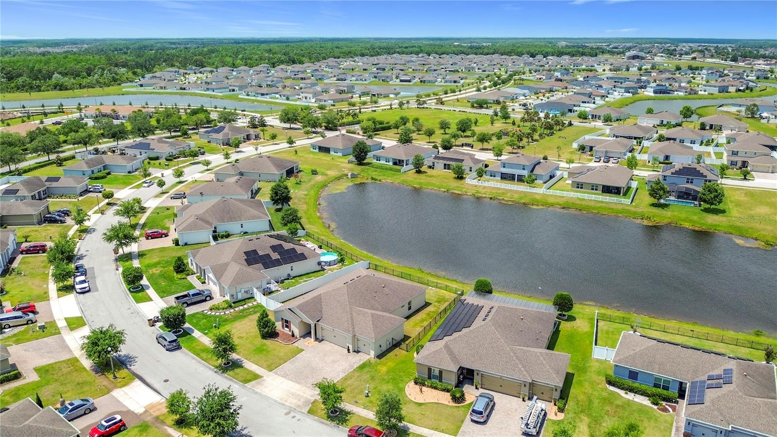 FIELDSTONE AT CYPRESS WOODS - Residential