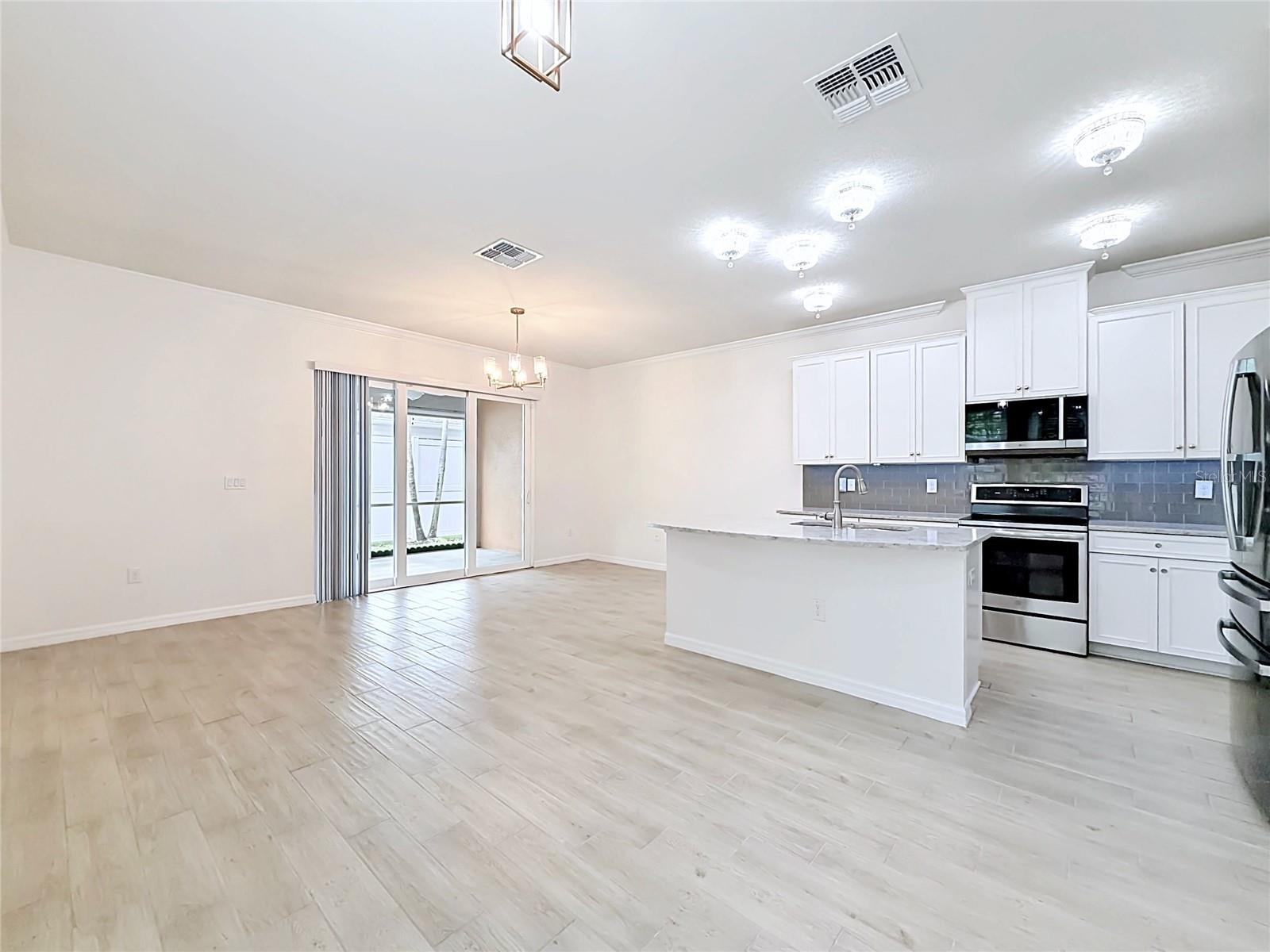 AQUA SOLIS - Residential
