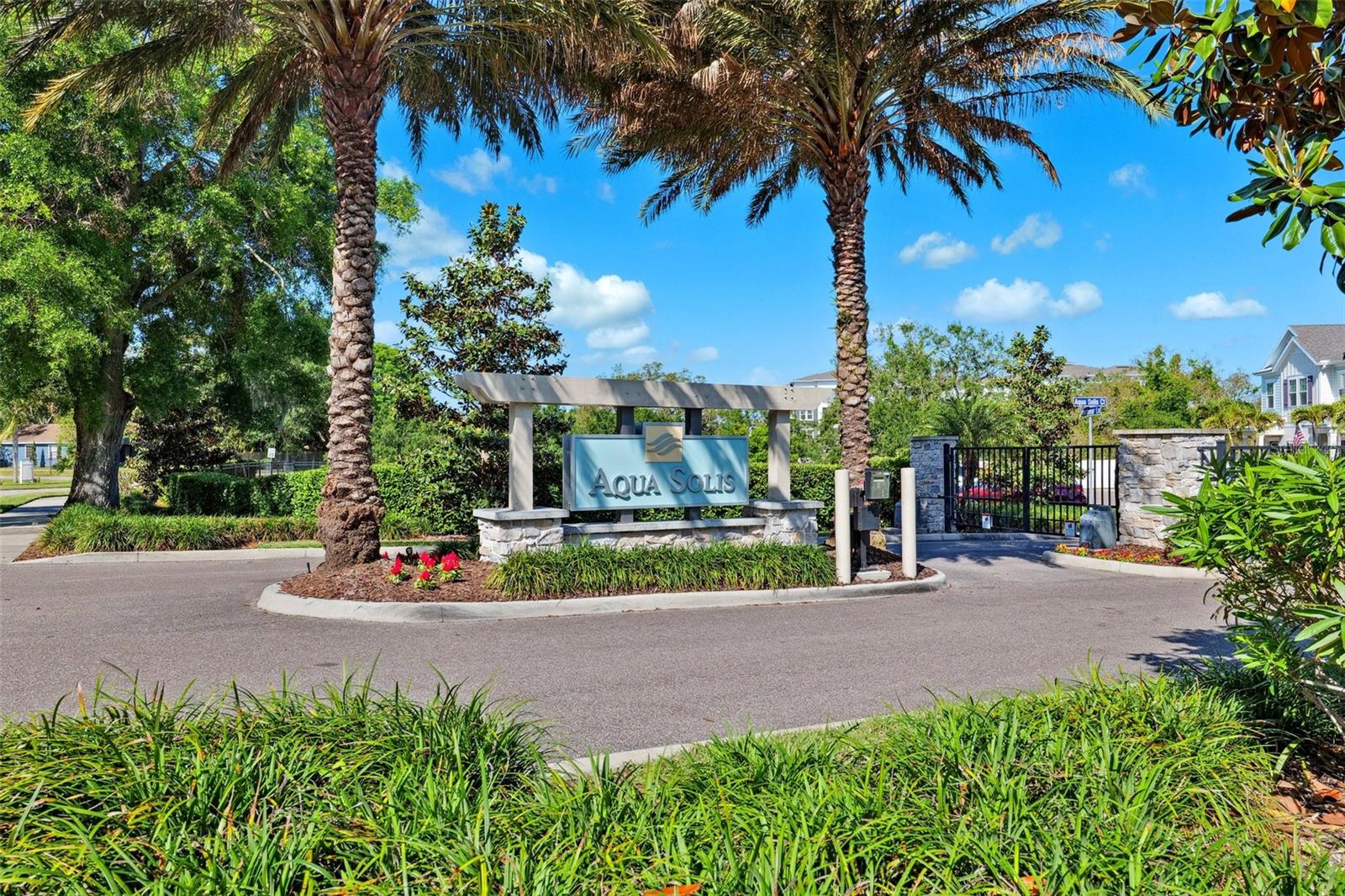 AQUA SOLIS - Residential