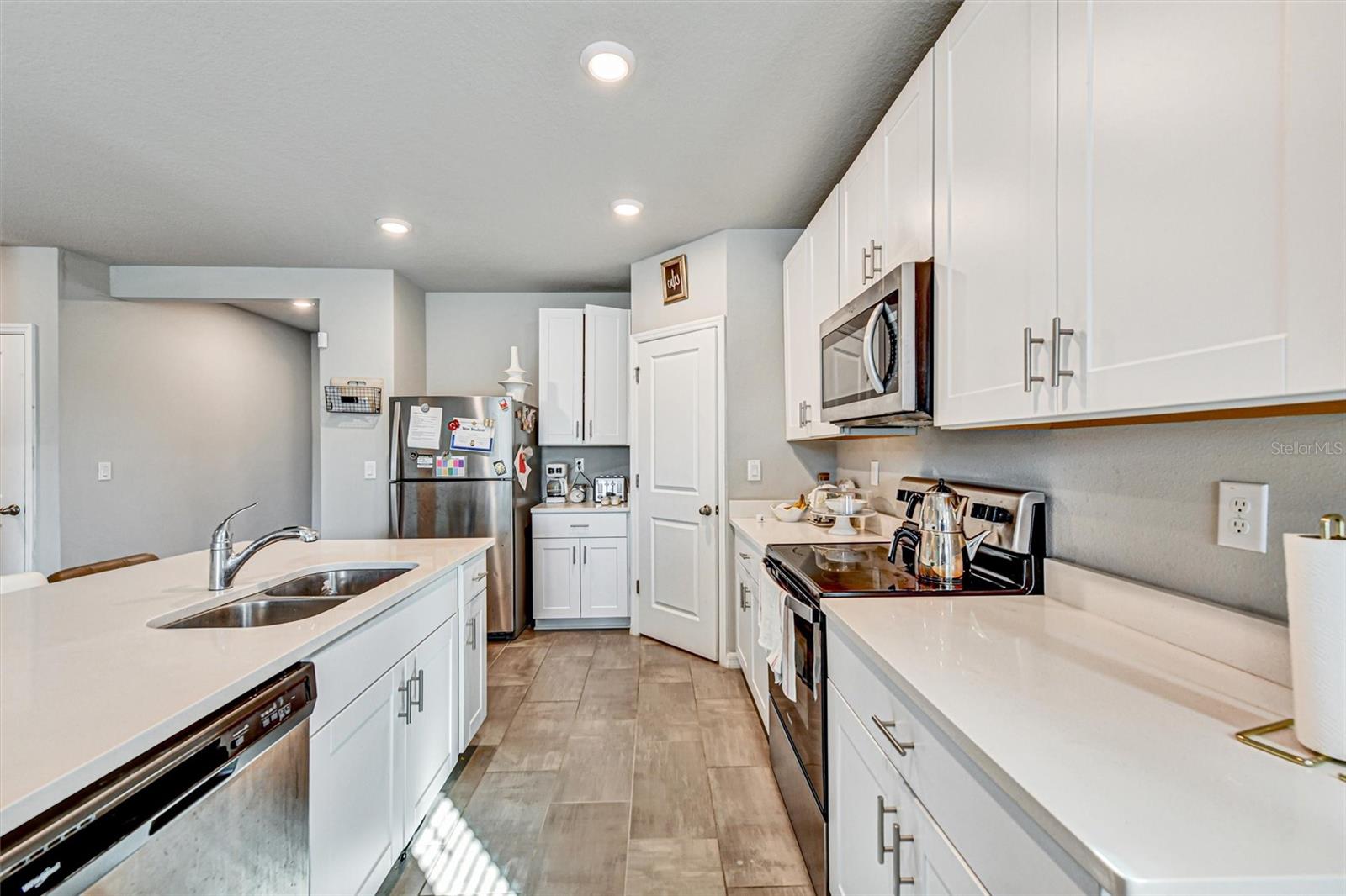 BRISTOL MDWS PH 1A & 1B - Residential