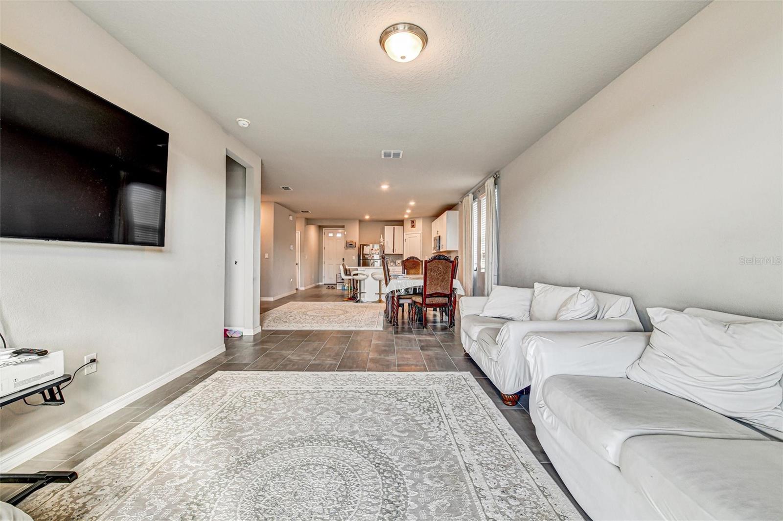 BRISTOL MDWS PH 1A & 1B - Residential