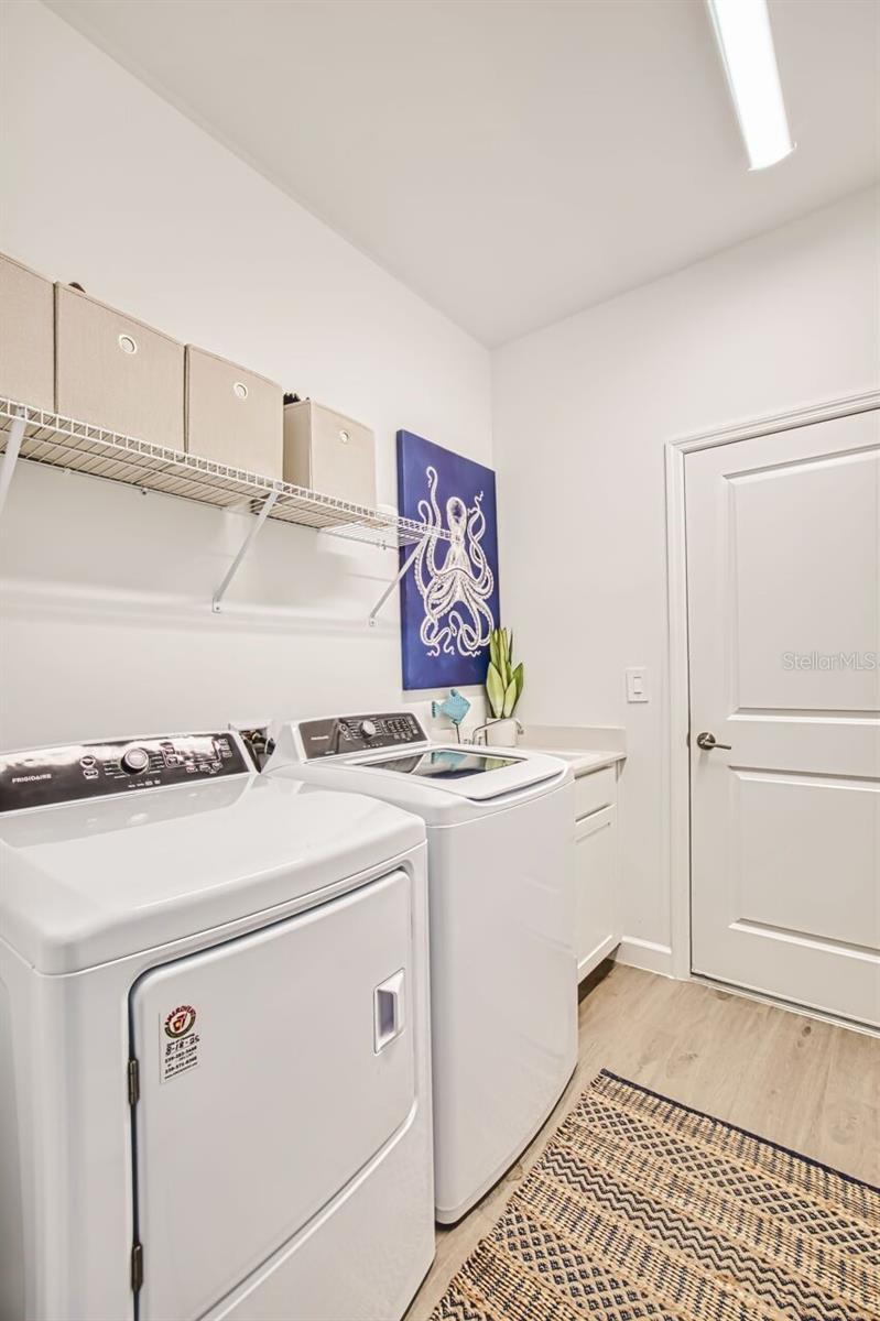 TIMBER CRK PH 6 - Residential