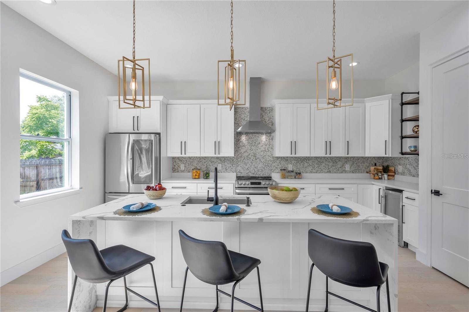 MANHATTAN MANOR REV - Residential