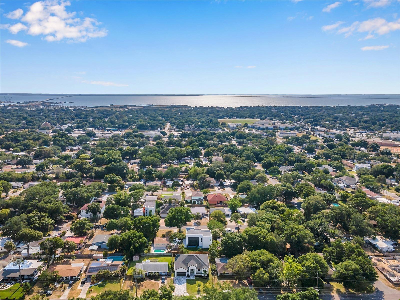 MANHATTAN MANOR REV - Residential