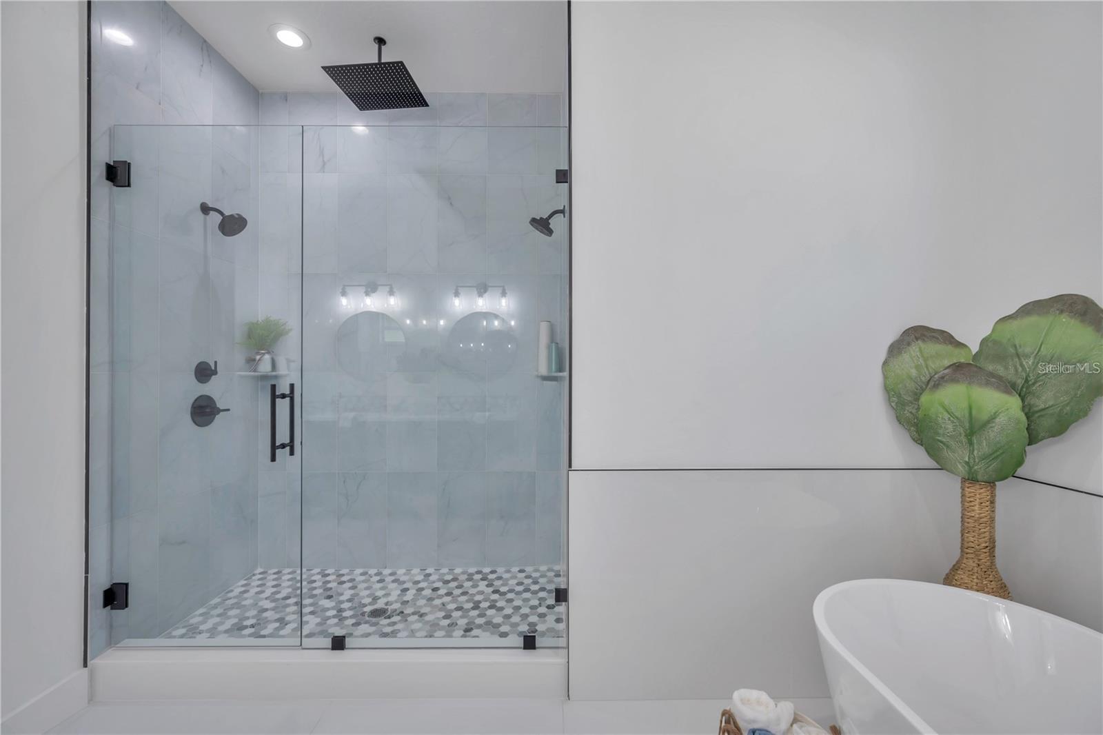 MANHATTAN MANOR REV - Residential