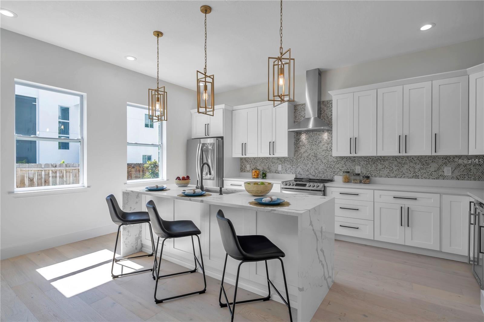 MANHATTAN MANOR REV - Residential