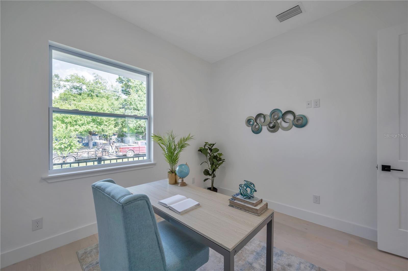 MANHATTAN MANOR REV - Residential