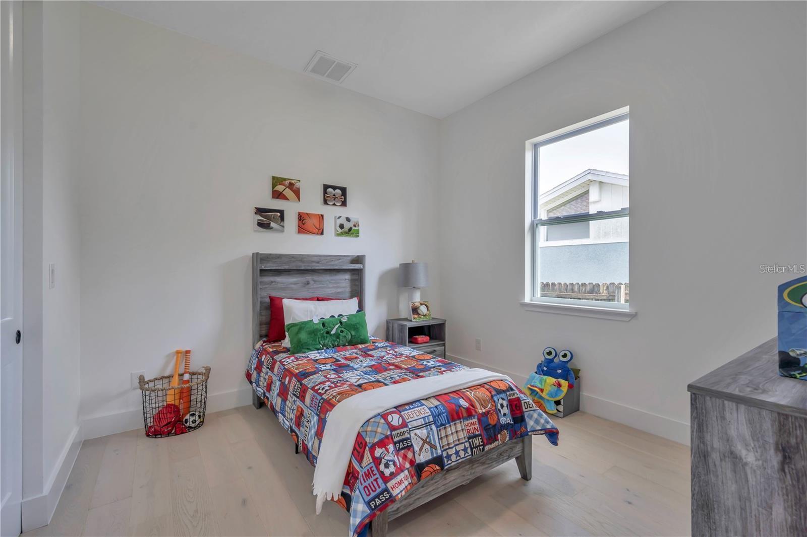 MANHATTAN MANOR REV - Residential