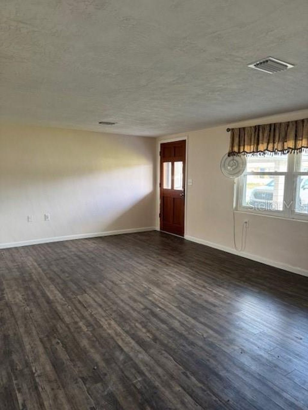 Photo of 95 S Fillmore Street, Beverly Hills, FL 34465 (MLS # W7884540)