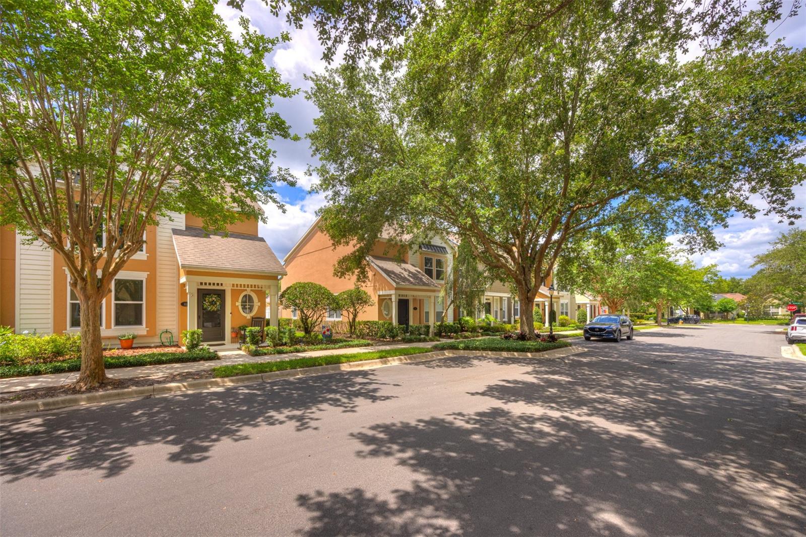 901 WYNBROOK LANE