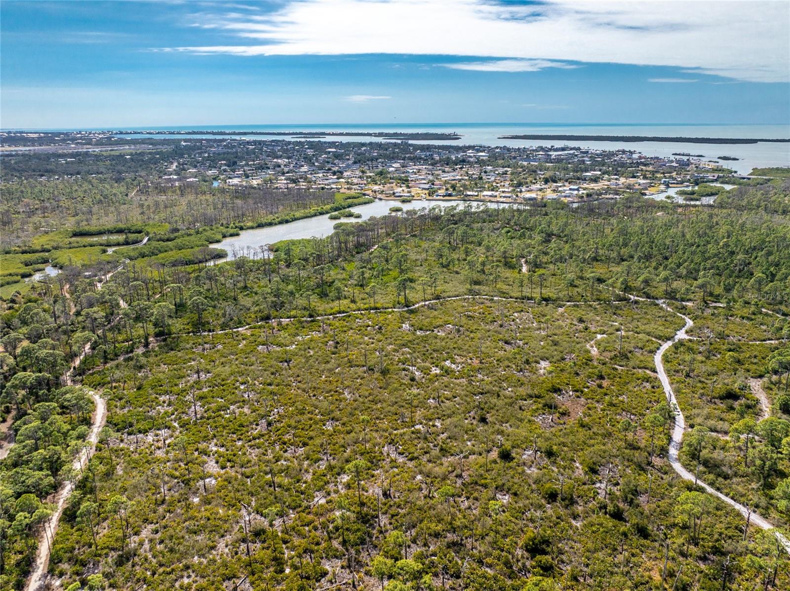 HIDDEN WATERS - Residential