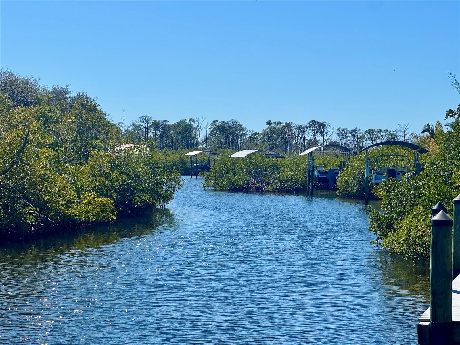 HIDDEN WATERS - Residential