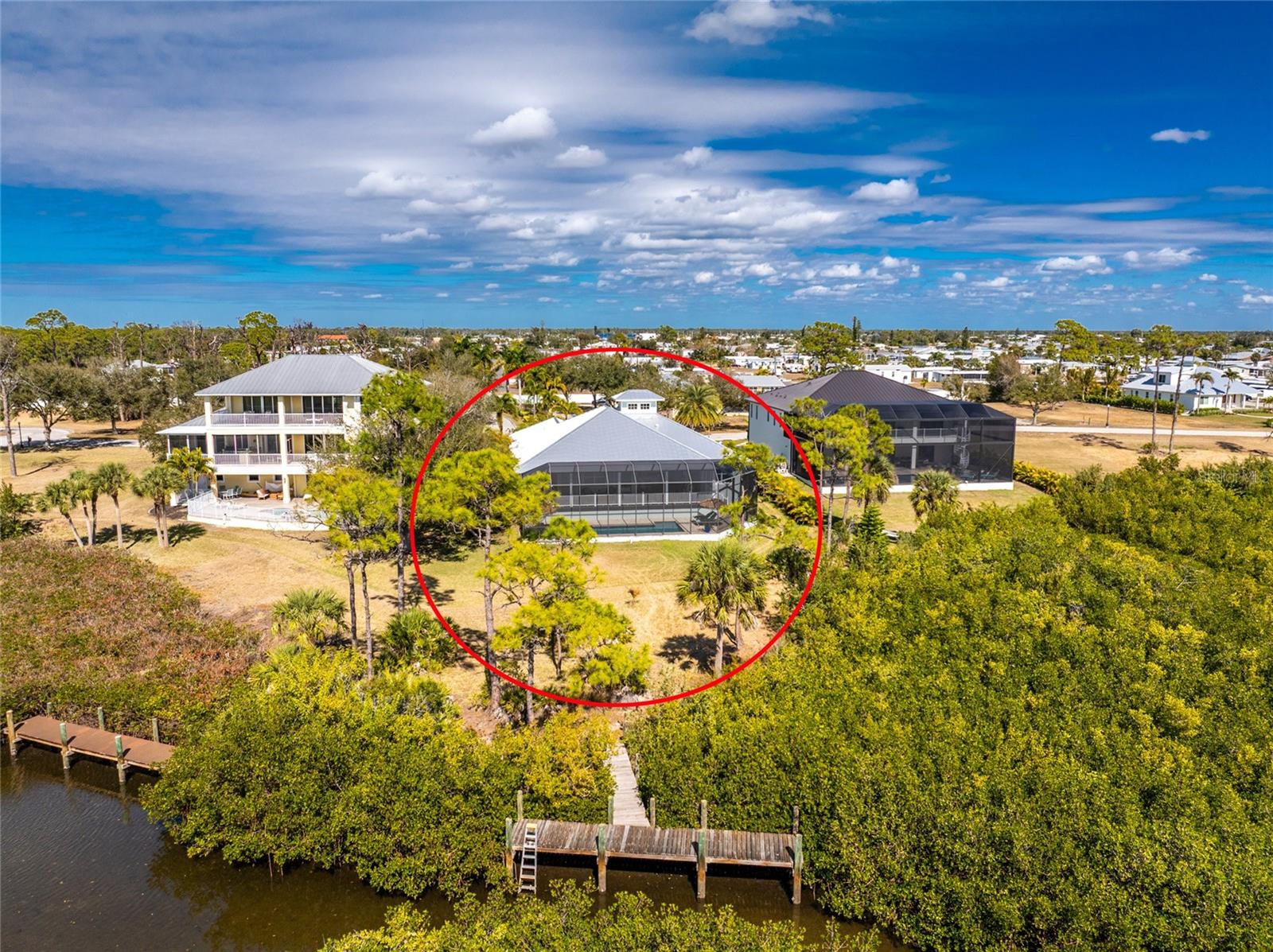 HIDDEN WATERS - Residential