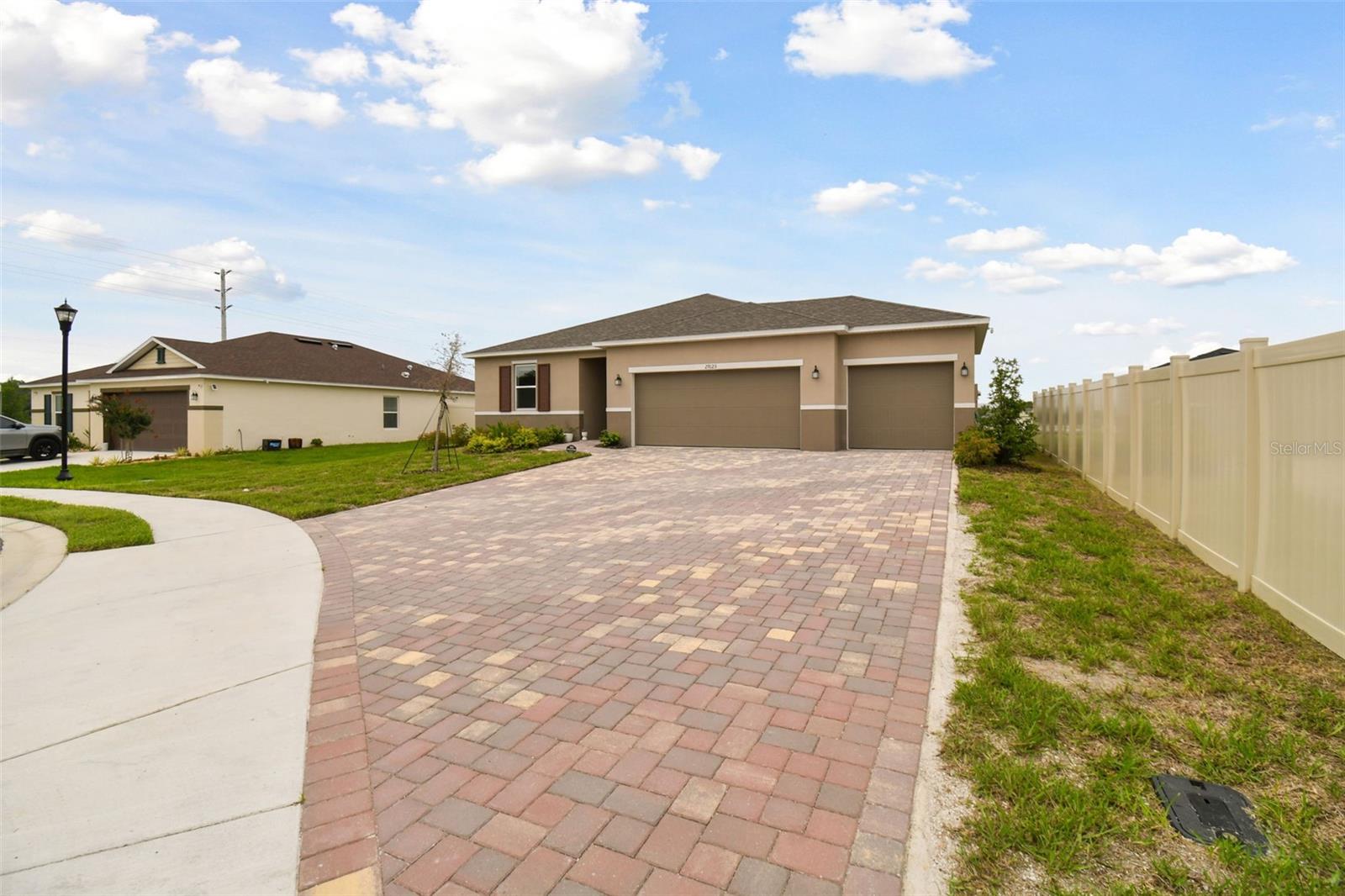29123 KINSINGTON COURT