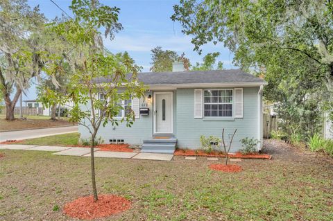 Photo of 612 E Kaley Street, Orlando, FL 32806 (MLS # O6391308)