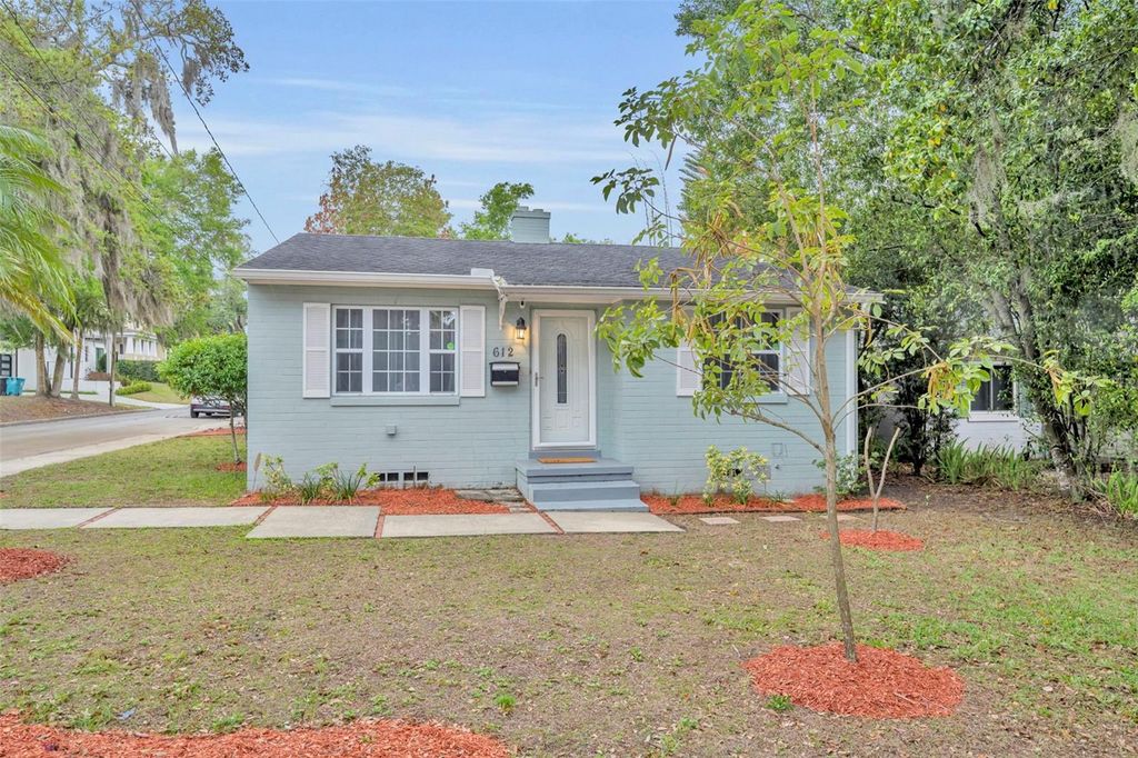 Photo of 612 E Kaley Street, Orlando, FL 32806 (MLS # O6391308)